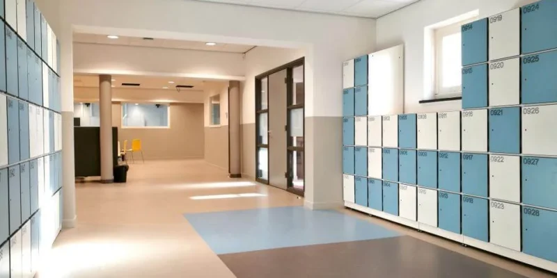 Szafki korytarzowe do szkół i biur